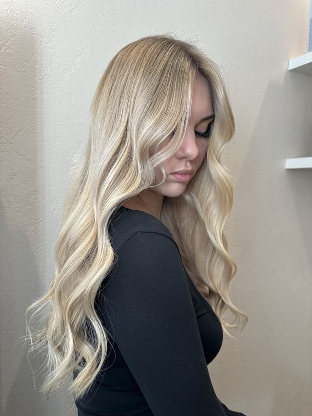 Prestation coloration professionnelle au salon Maison Voineau